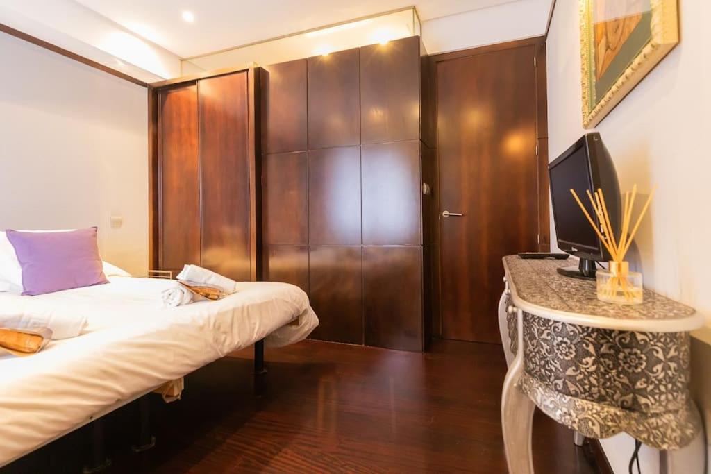 Apartmán Frente Al Parque, En El Centro Bilbao Exteriér fotografie